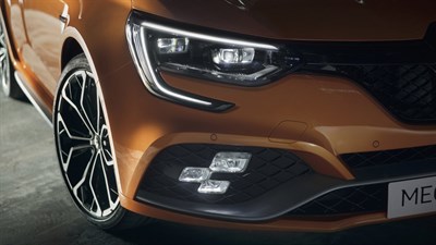 Renault  Megane R.S. - phare avant