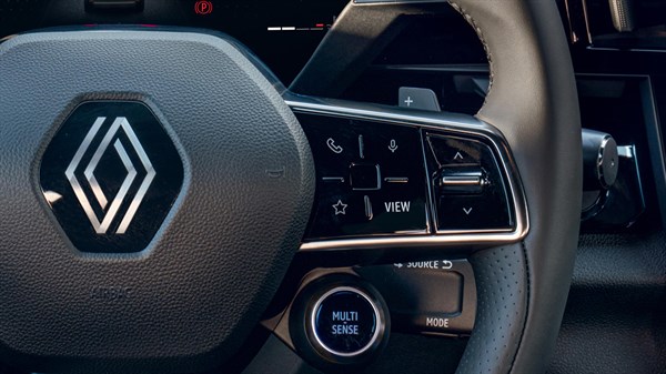 Renault Espace E-Tech full hybrid