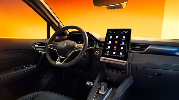 conduite connectée - Renault Captur E-Tech full hybrid