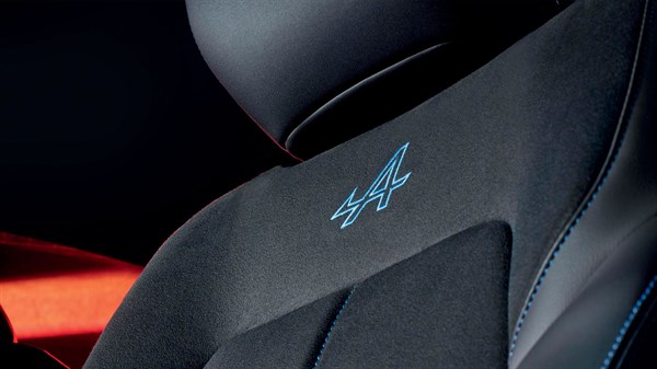 Renault Arkana E-Tech full hybrid - flancs et jantes Alpine