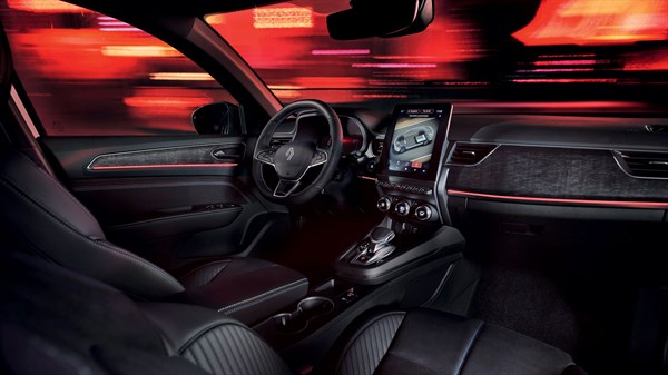 Renault Arkana E-Tech full hybrid - habitacle lumineux