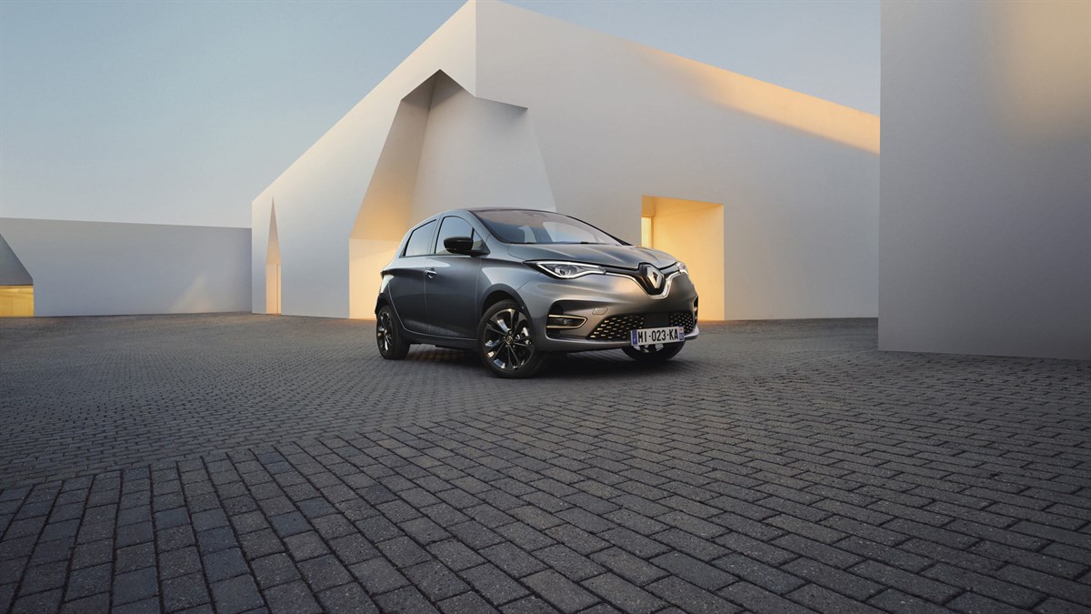 Renault ZOE bleue 3/4 avant